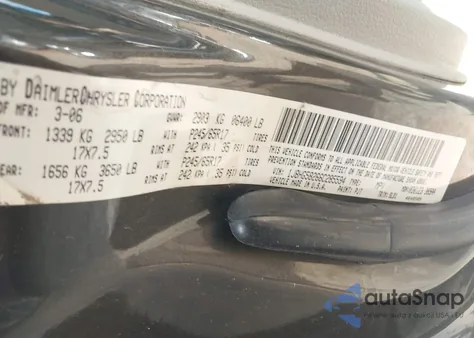 2006 Jeep Commander Limited z USA, uszkodzony, nr VIN 1J8HG58266C285594